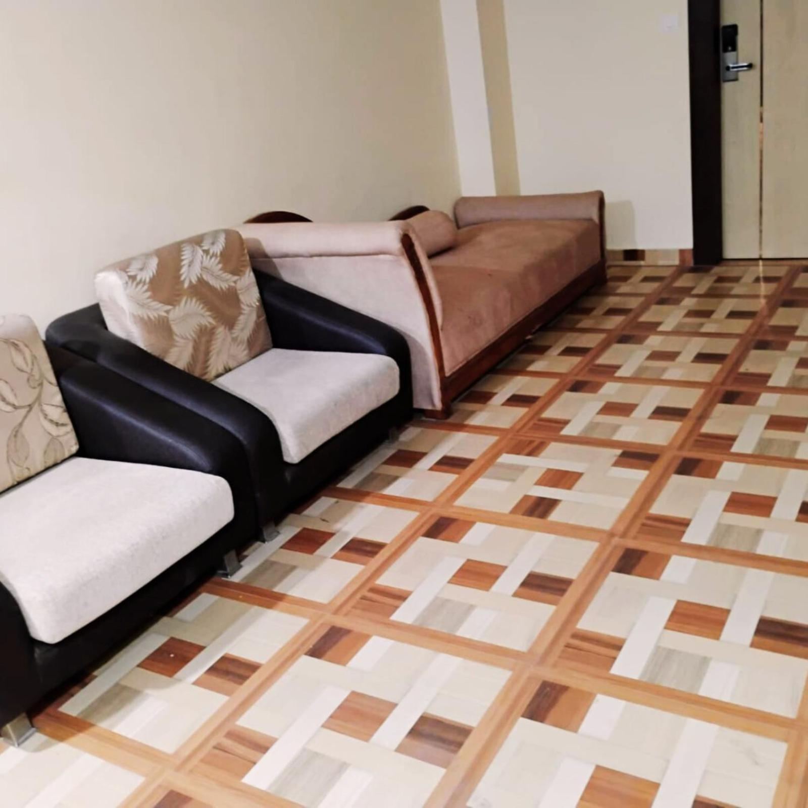 Hotel Lake View Grand Лакнау Екстериор снимка